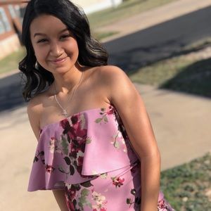 Meet your Posher, Elida